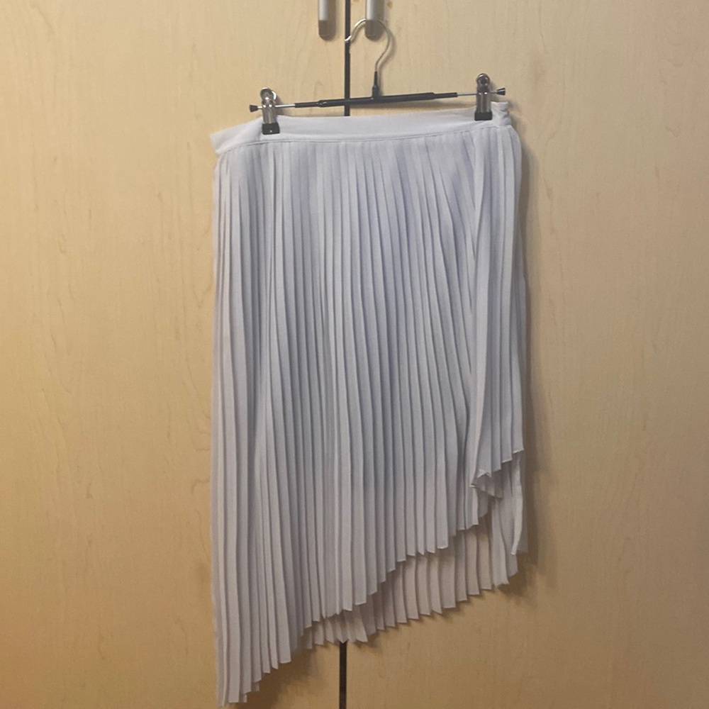 Asymmetrical pleated skirt